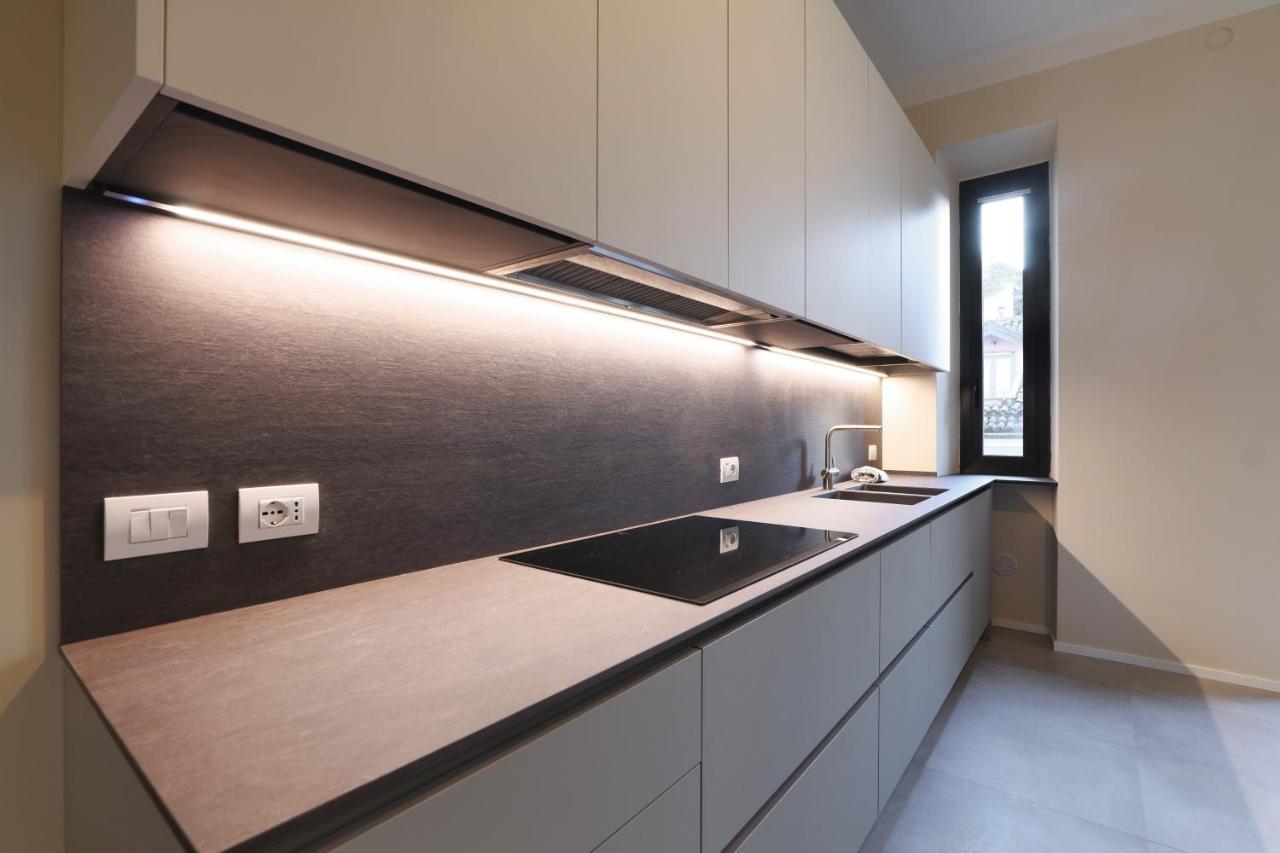 Luxury San Babila Apartment ميلان المظهر الخارجي الصورة